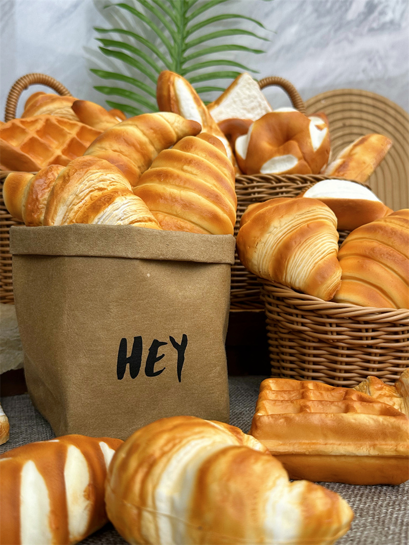 Soft Mini Baguette Model Reali - Party Games Graduation review and price