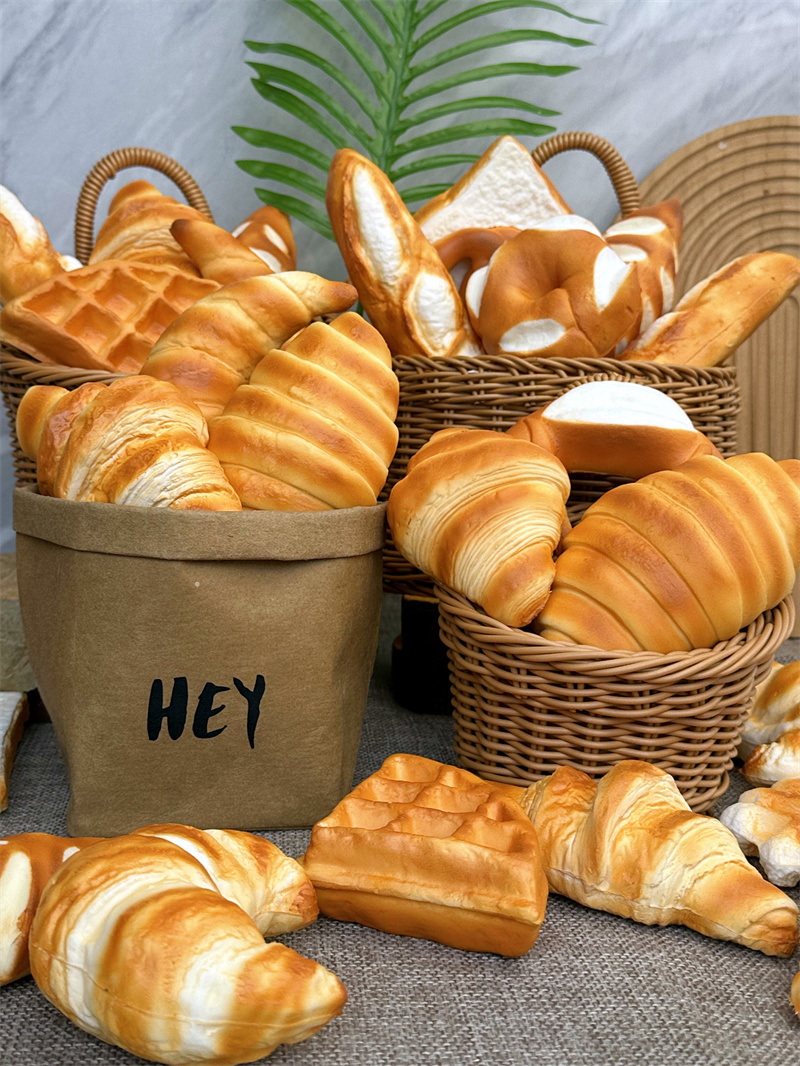 Soft Mini Baguette Model Reali - Party Games Graduation review and price